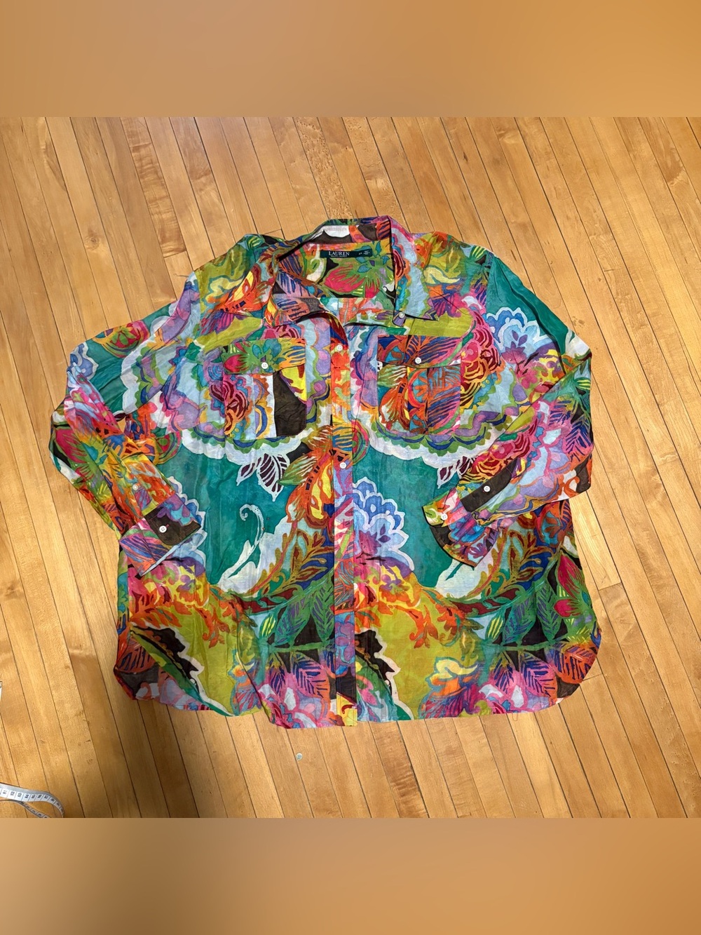 Lauren Ralph Lauren Vibrant Multicolor Floral Button-Up Blouse